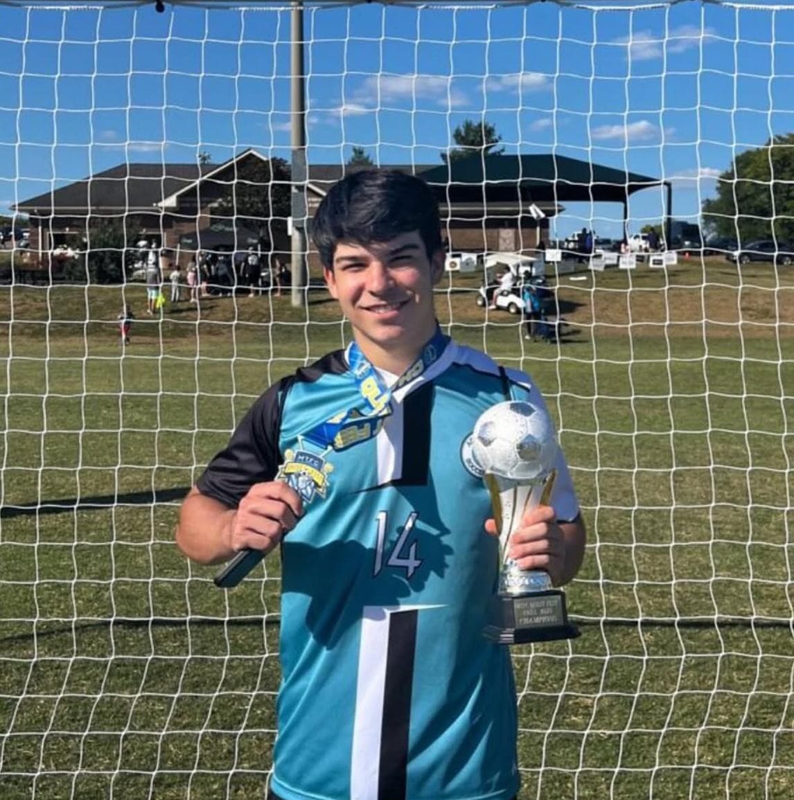 Gustavo Soares - The Webb School